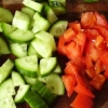 Salata od rajčice i krastavca