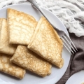 Keto-palačinke tanke - 7 najboljih recepata sa ispunama