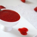 Recept sa sosom od jagoda sa fotografijom