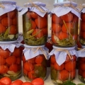 Marinada za rajčicu u litarskim bankama