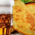 Recepti hrskavi chebureks iz pivskog tijesta