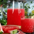 Sok od lubenice: od svježeg do nedeca