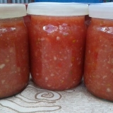 Adzhika iz rajčice i hrena za zimski recept sa fotografijama