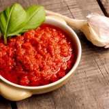 Adzhika iz rajčice recepta sa fotografijama