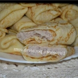 Palačinke s kuhanim svinjetinom i prženim lukom: korak po korak recept