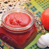Domaći sos od rajčice za zimski recept sa fotografijom