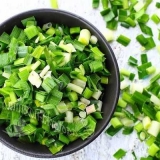 Najbolji recepti zamrzavajući zeleni češnjak za zimu