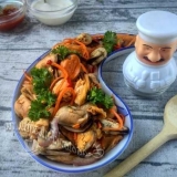 Marinirane dagnje u uljima sa povrćem kod kuće