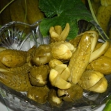 Marinirani krastavci sa octenom kiselinom