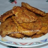 Pileća prsa nasjeckana u krušnim mrvima - recept u tavi prženja