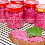 Začinjavajući od hrena sa repa za zimu