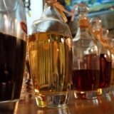 Recepti moonshine fosfora na hrastovim čipovima, čineći kućnu rakiju na hrastovom srcu