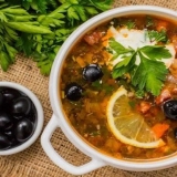 Nacionalno meso solyanka - ukusni klasični recepti