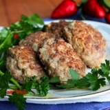 Sočne pileće kotlete u rerni