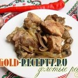 Svinjetina, pečena u pećnici sa gljivama, svinjski recept sa gljiva...