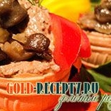 Tartlets sa domaćim pilećim paštetom, gljivama i paradajzom