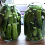 Lemljenje krastavci bez sirćeta u 3 lita banke