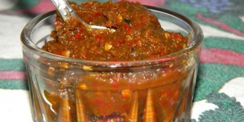 Abkhaz adzhika recept sa fotografijom