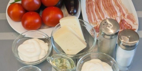 Patlidžani pečeni sa ventilatorom u rernu sa rajčicom, sirom i slaninom! Ukusna vruća grickalica!