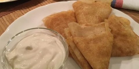 Palačinke na jogurtu - korak po korak recept za tanke palačinke sa rupama