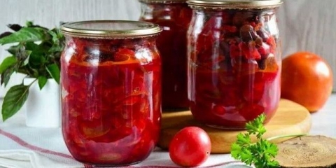 Borsch za zimu u limenkama sa kupusom i repa - jednostavnim receptima