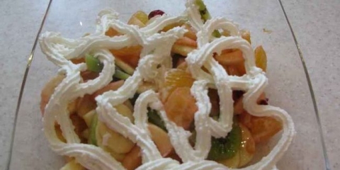 Desert: voćna salata - foto recept