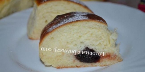 Habaste kvasca s džemom - recept za zrak i meke rogove od tijesta kvasca