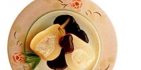 Kruške u čokoladnom sosu