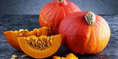 Karakteristične karakteristike i opis bundeve hokkaido. Da li vrijedi kupiti ovu sortu?