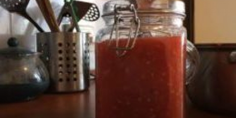 Hrenovina zima - odličan sos do bilo kojeg posuđa