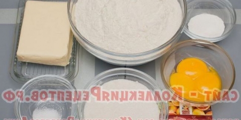 Pita od jabuke iz pijeska tijesta san