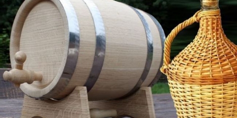 Faze pripreme hrastove bačve pod insistiranjem mjesec