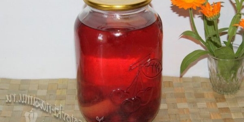 Kompot se razvijaju za zimu bez sterilizacije