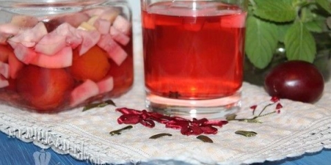 Kompot sa zabachkov i alyci za zimu