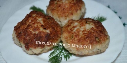 Kotlete izrađene od mljevenog mesa sa polu-po korak recept u tavi