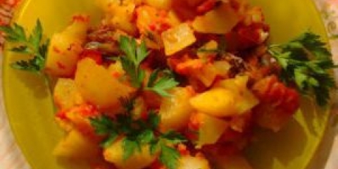 Zec se gurao u rerni sa povrćem