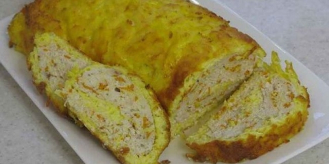 Pileća kotrljana u koru sira