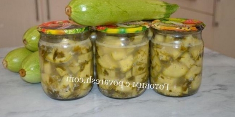 Marinirani tikvice poput gljiva su teretni zimi: recept za ukusne i oštre grickalice