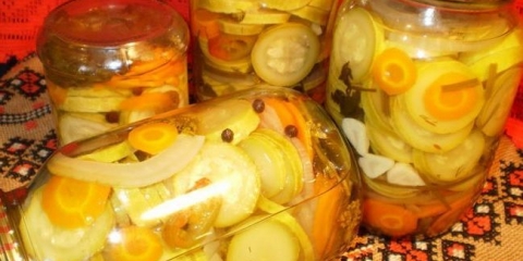 Marinirani tikvice za zimu bez sirćeta