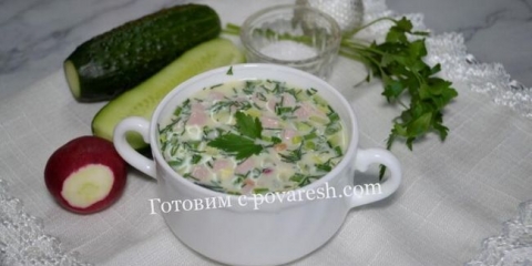 Okruška sa kobasicom na kefir klasičnom receptu