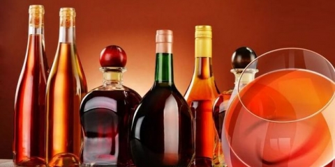 Definicija koncepta rakije, proizvodnje kod kuće