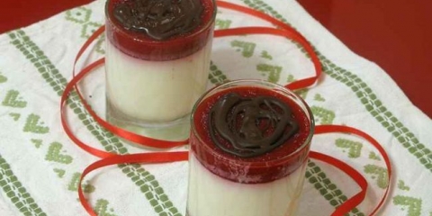 Panakota sa jagodama - foto recept