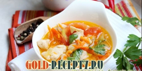 Izlivanje od piletine sa povrćem, ukusnim pilećim filetom