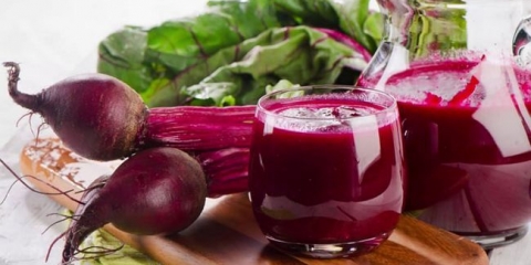 Isperite sok od grla sa sirćetom