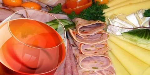 Pravila za upotrebu i podnošenje rakije, recepti koktela