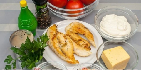 Svečana grickalica punjena rajčica, 3 ukusan recept!