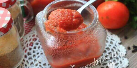 Jednostavan recept za sos od rajčice kod kuće za zimu iz rajčice