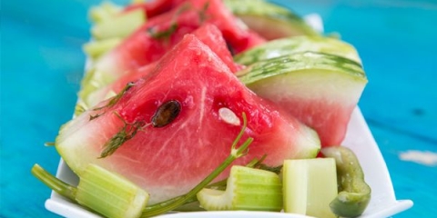 Recepti za konzerviranje lubenice za zimu u bankama, korisnim savjetima