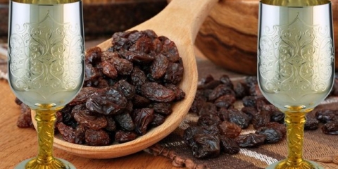 Recepti za kuhanje kućne tinkture, naglasak i vina od grožđica kod kuće