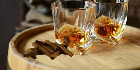 Recepti viski alkohol, kuhajući ukusne koktele